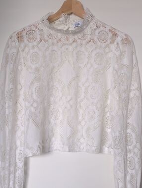 Zara White Floral Lace Mock Neck Blouse